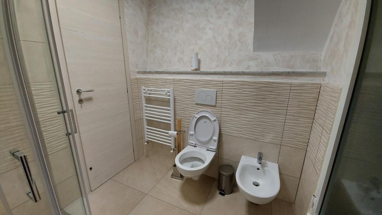 Nel Cuore Di Genova Bagno Privato Luaran gambar